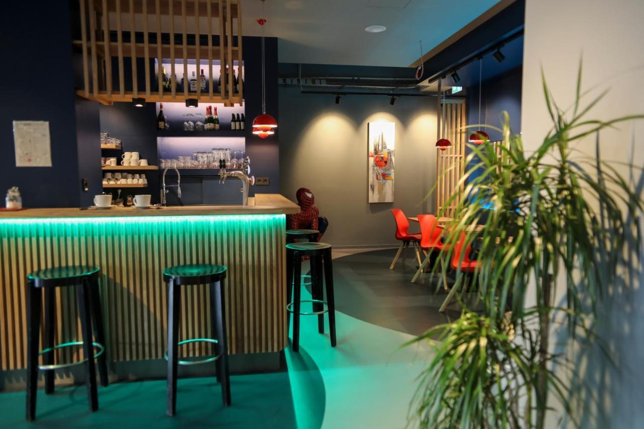 Acama Hotel & Hostel Kreuzberg Берлин Екстериор снимка