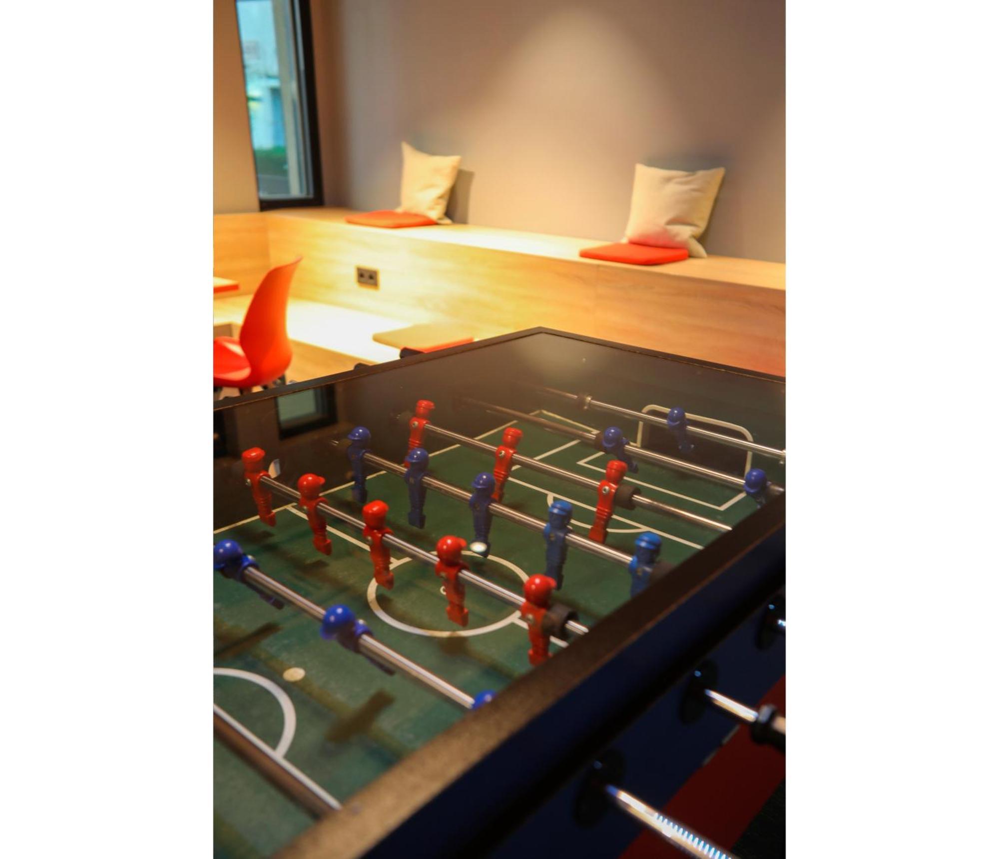 Acama Hotel & Hostel Kreuzberg Берлин Екстериор снимка